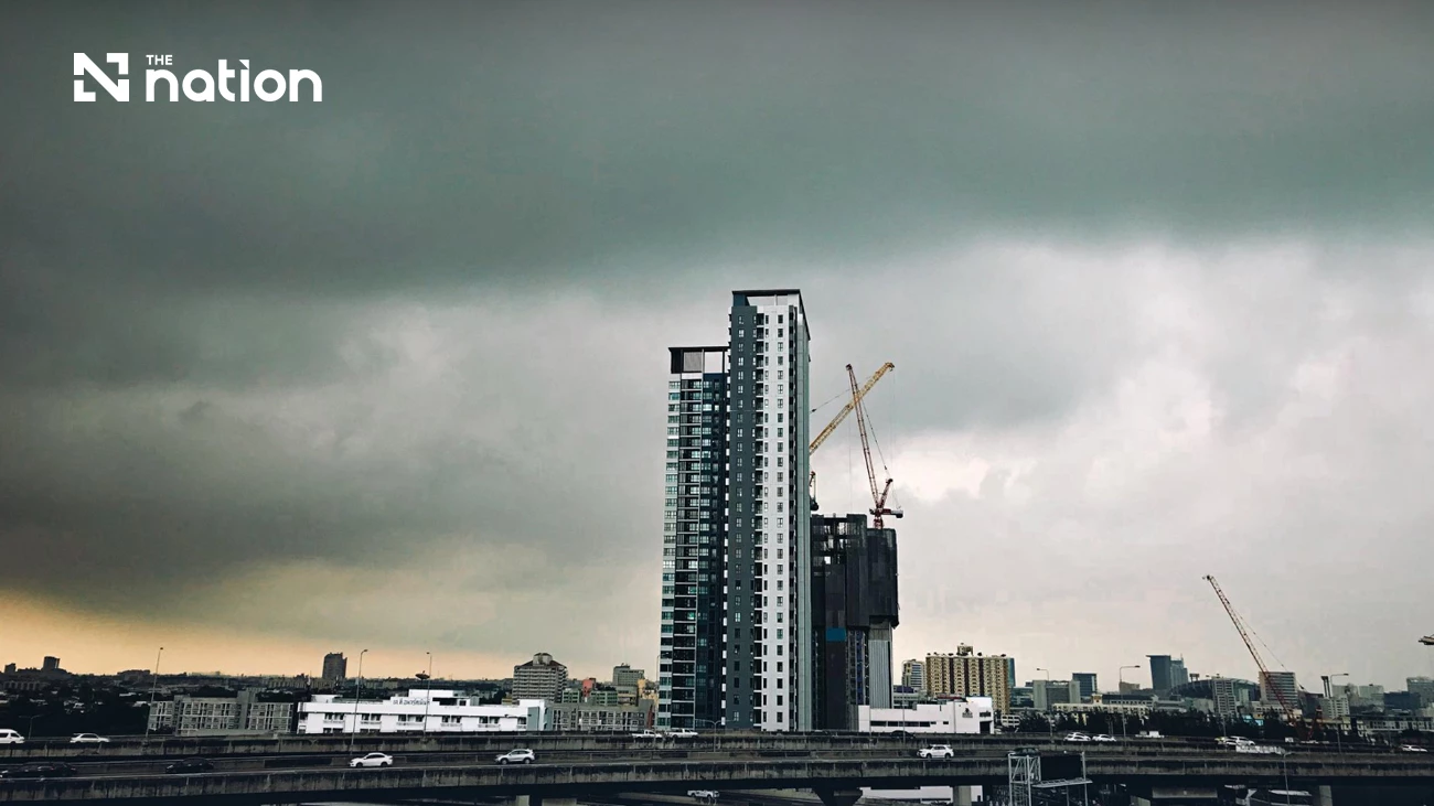 Heavy Rain Warning Covers Bangkok as Monsoon Trough Moves North